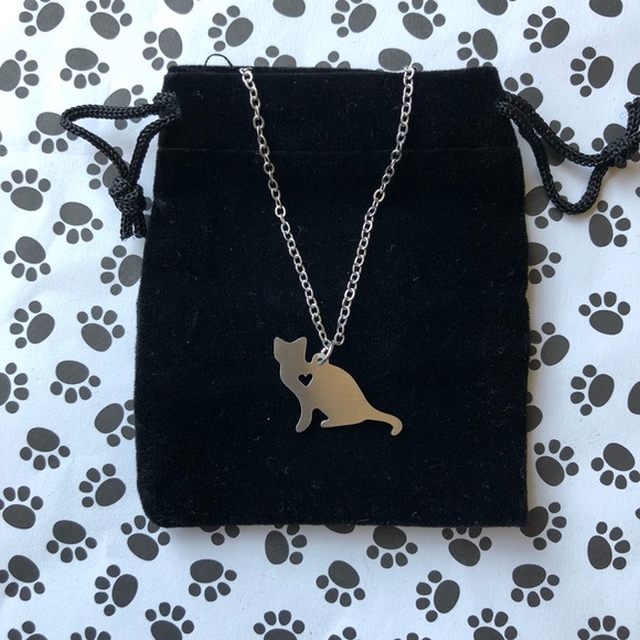 NEW Love Cats Necklace - Picture 2 of 4